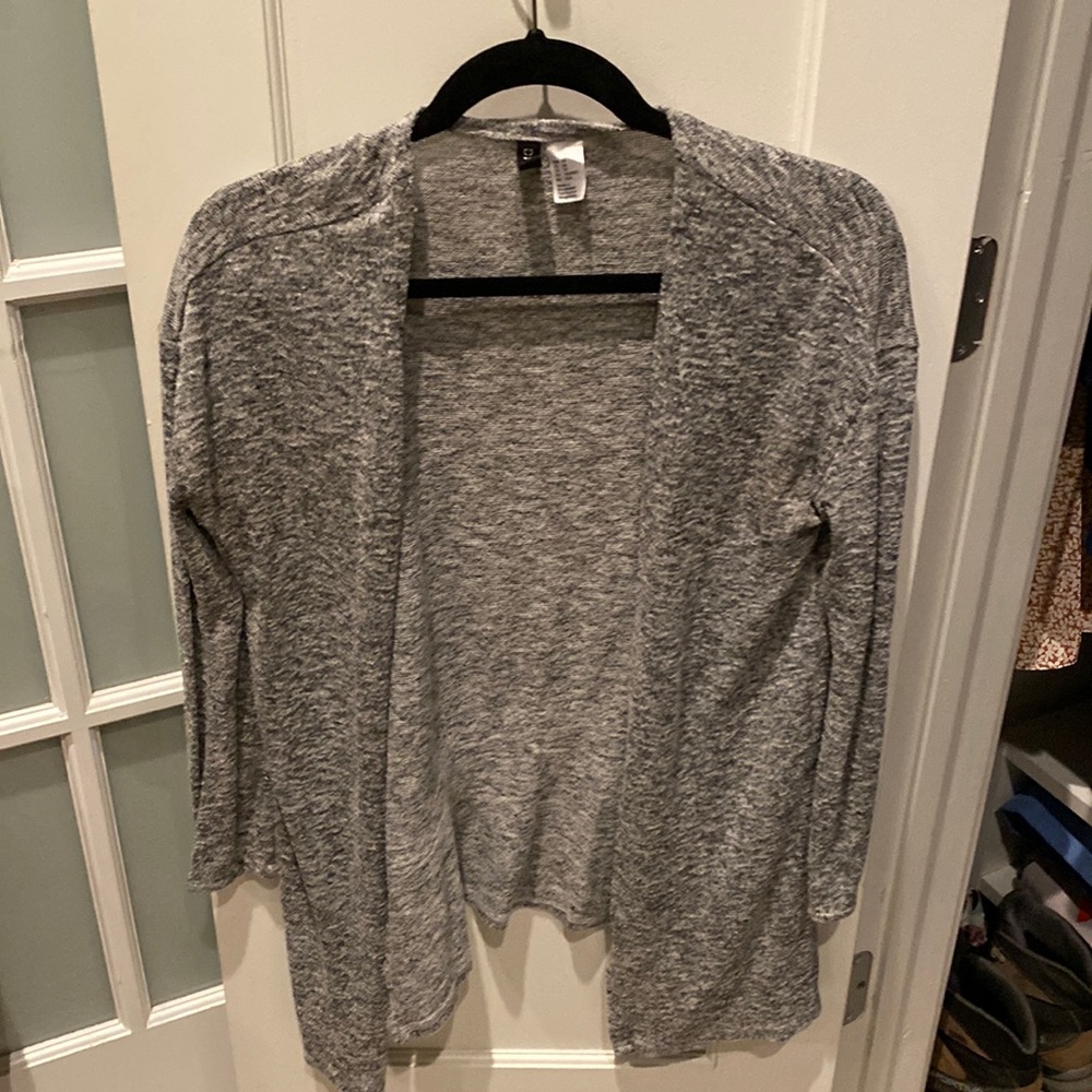 H an m grey cardigan